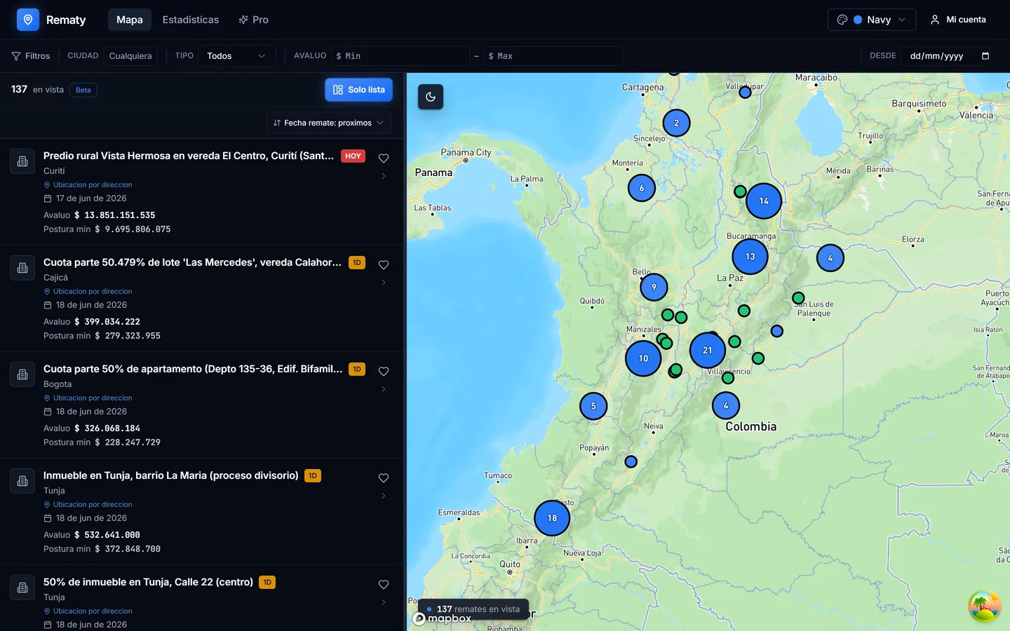 Mapa de remates judiciales de Colombia en Rematy, con la lista de propiedades a la izquierda y los pines en el mapa.